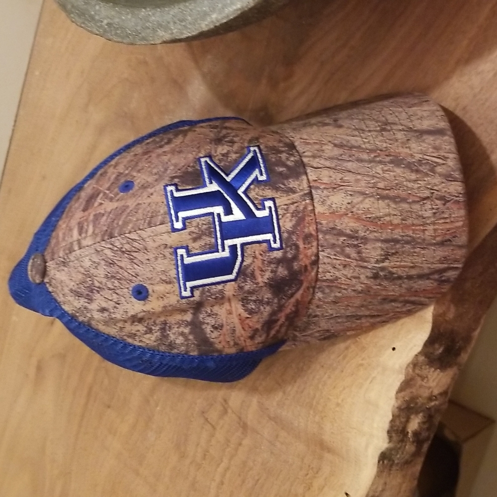 Mens UK Camo ball cap